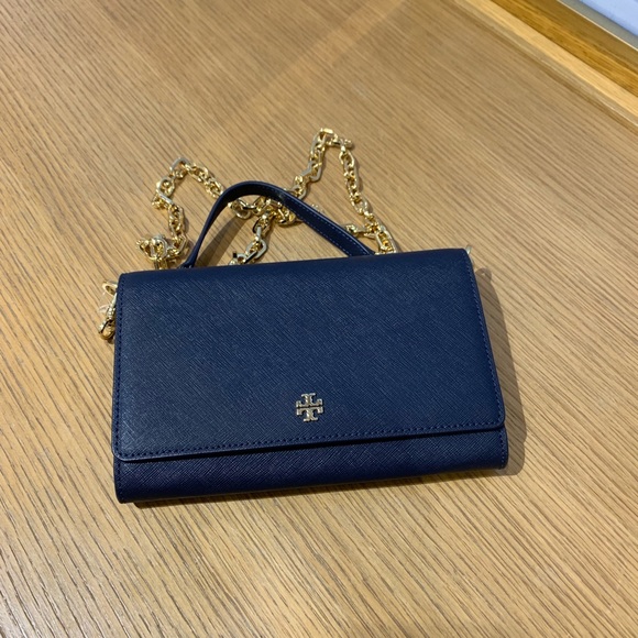 💗Tory Burch Emerson chain wallet navy Robinson - Picture 8 of 8